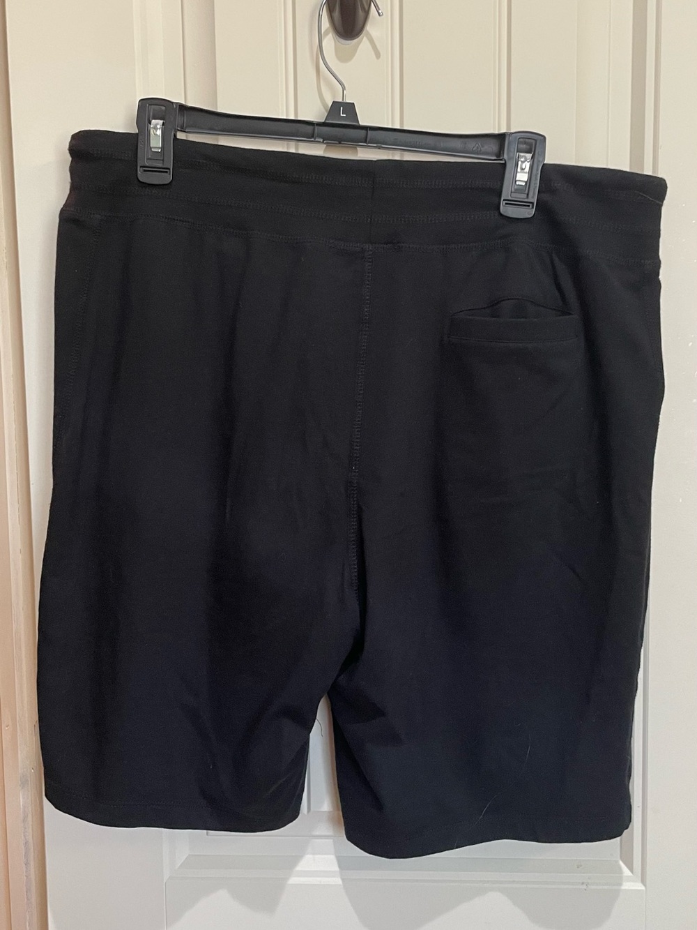 Woman’s Black Athletic Shorts with Side Pockets and one back pocket. - Picture 2 of 3
